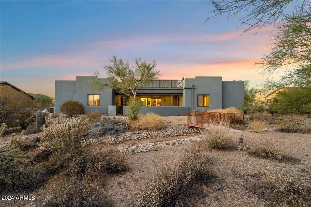 6523 E Lonesome Trail, Cave Creek
