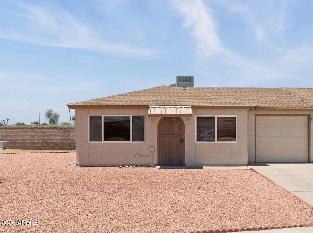 10018 N 97th Drive (unit A), Peoria