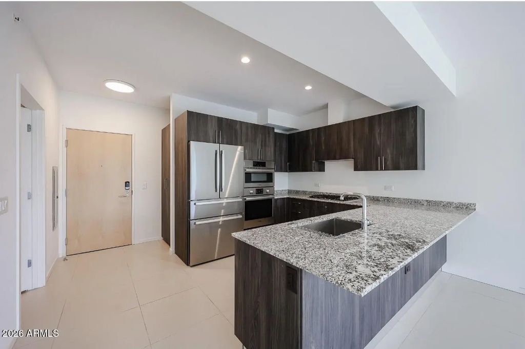 7180 E Kierland Boulevard (unit 217), Scottsdale