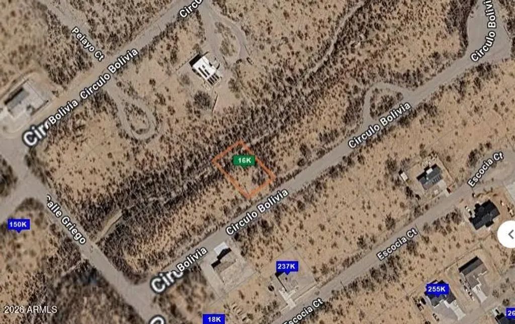 105 Circulo Bolivia -- (unit 8), Rio Rico