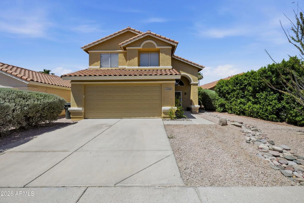 1330 E Angela Drive, Phoenix