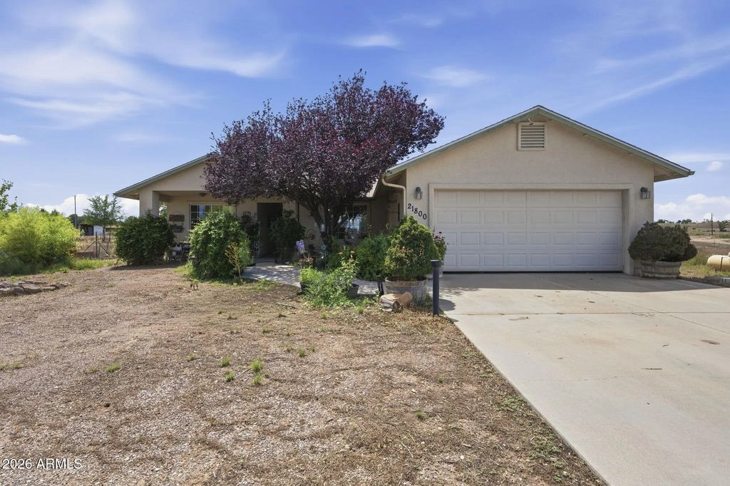21800 N Windy Hill Lane, Paulden