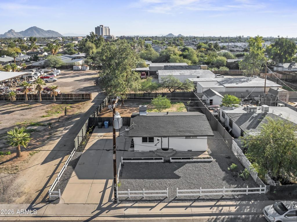 2621 N 14th Street, Phoenix