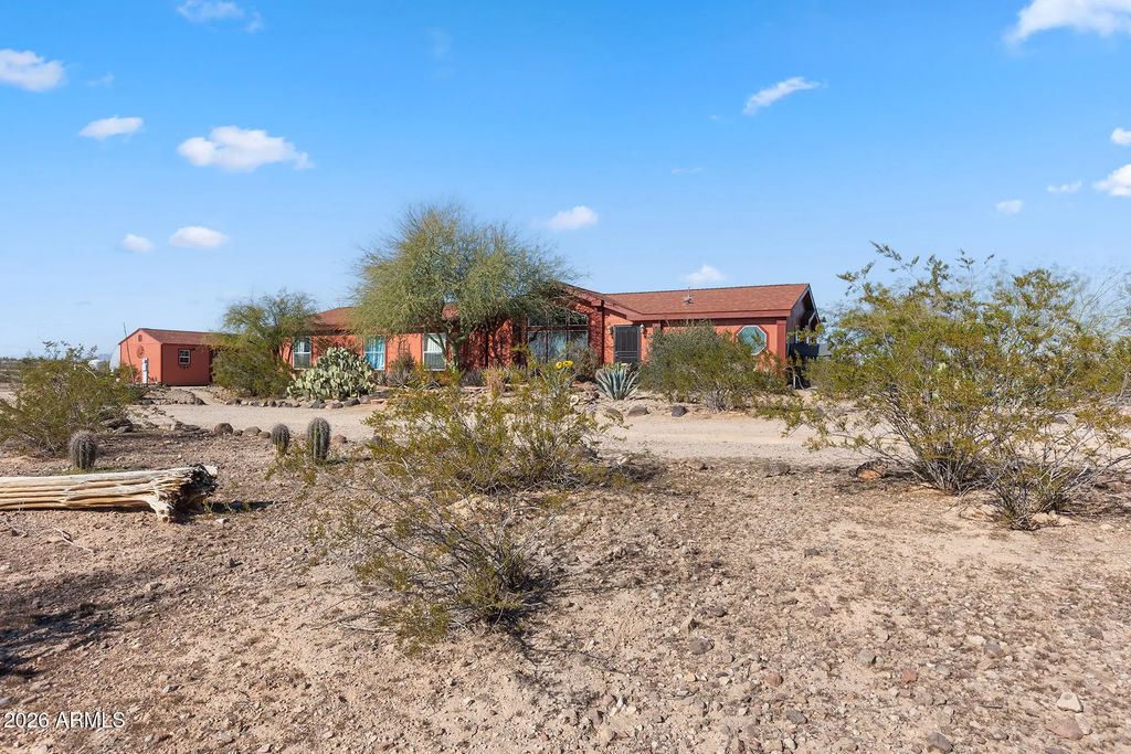 33514 W Indian School Road, Tonopah