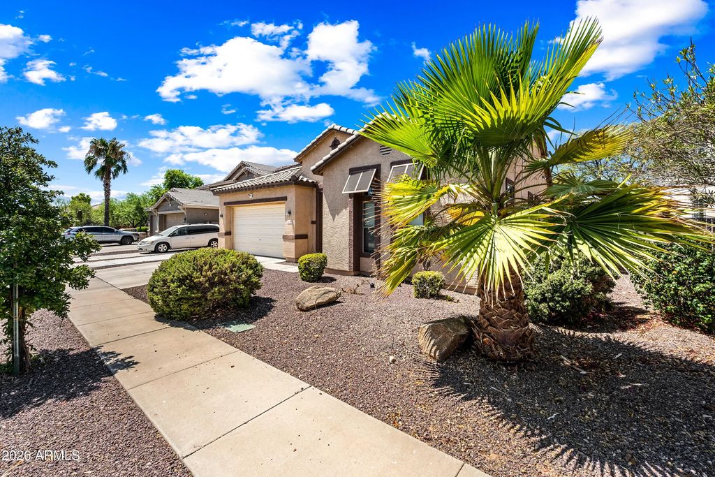 25788 N Sandstone Way, Surprise