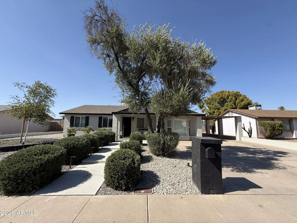 2116 E Marconi Avenue, Phoenix