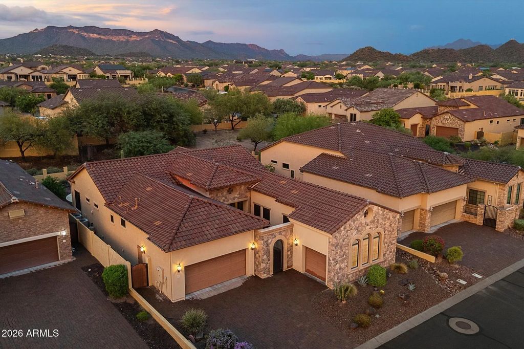 8456 E Jasmine Circle, Mesa