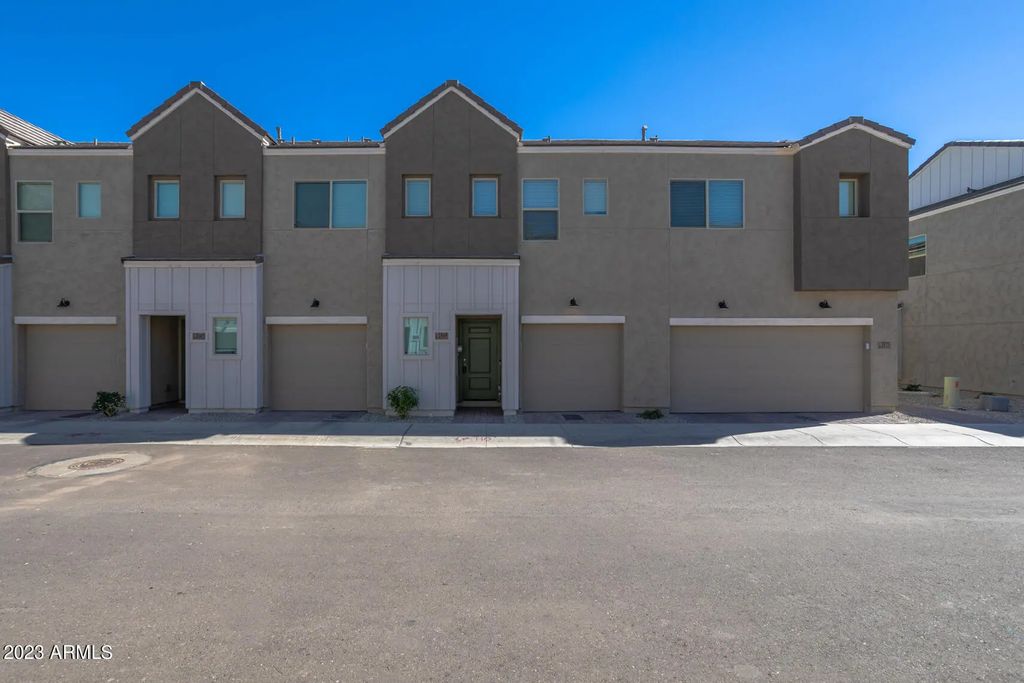 2169 W Harmont Drive, Phoenix