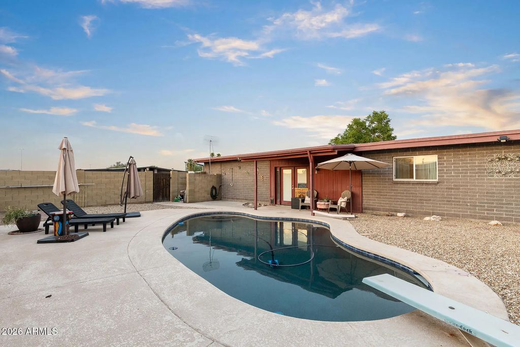 11030 N 33rd Place, Phoenix
