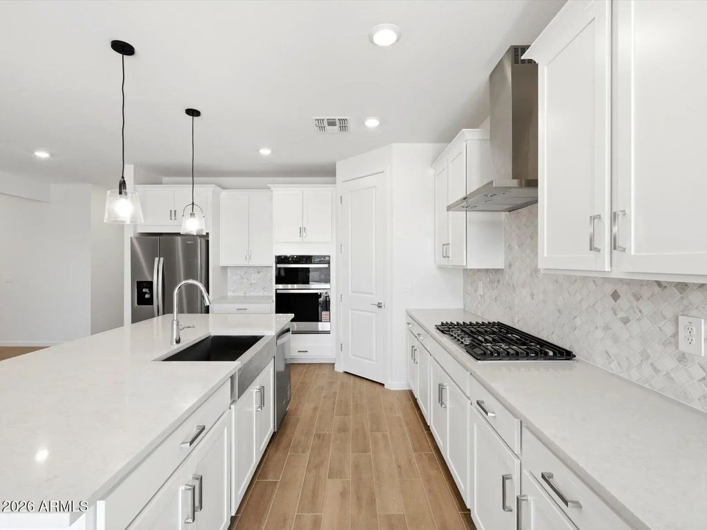 292 W Flatiron Trail, Apache Junction