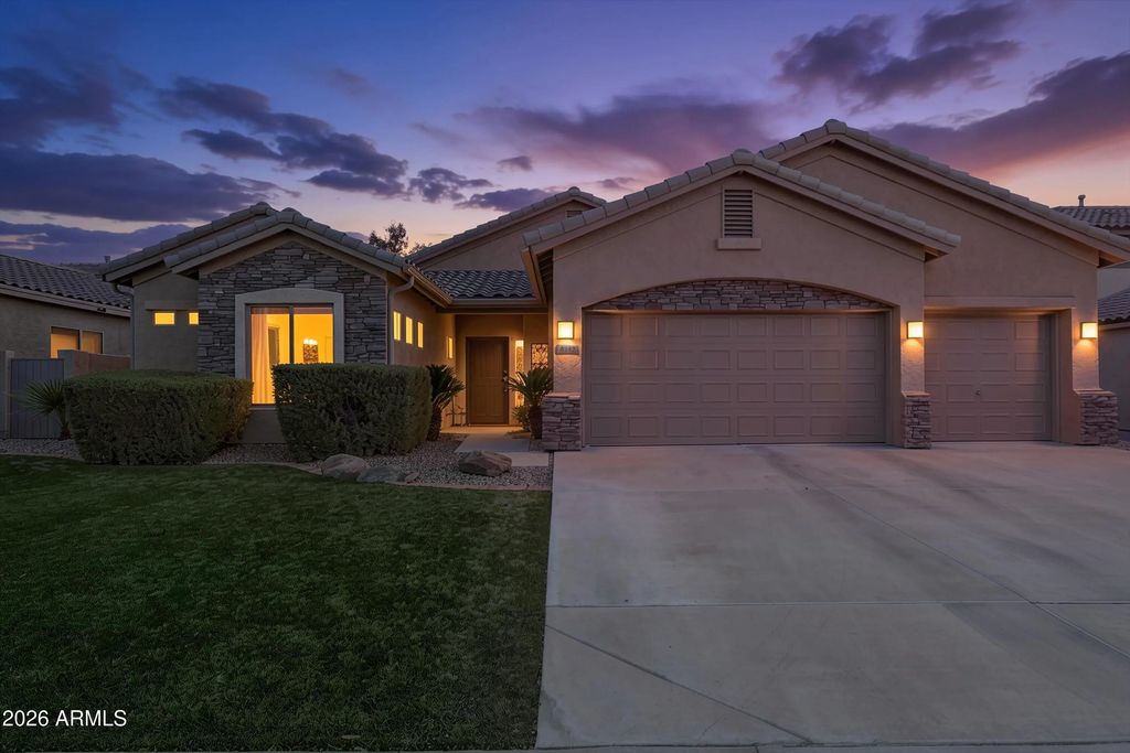 4342 W Hackamore Drive, Phoenix