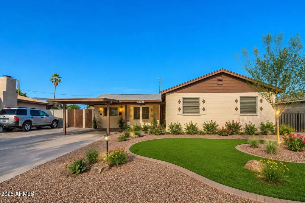4727 N 50th Drive, Phoenix