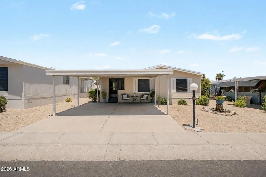 2233 E Behrend Drive (unit 125), Phoenix