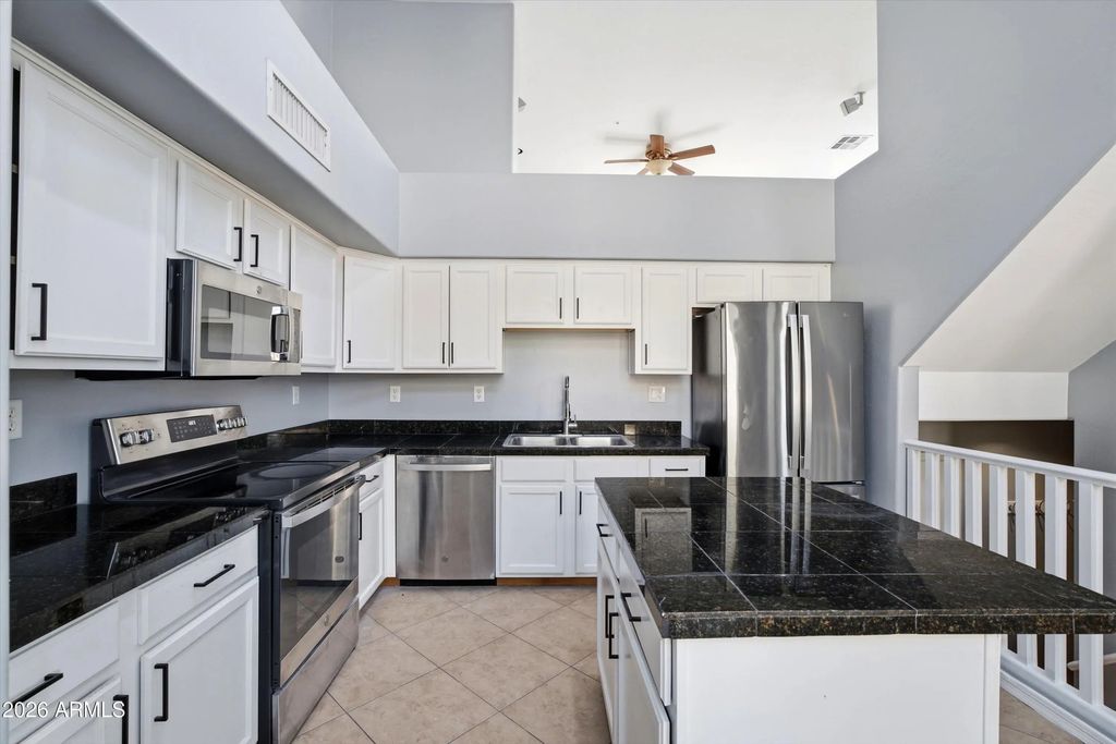 724 S Beck Avenue, Tempe