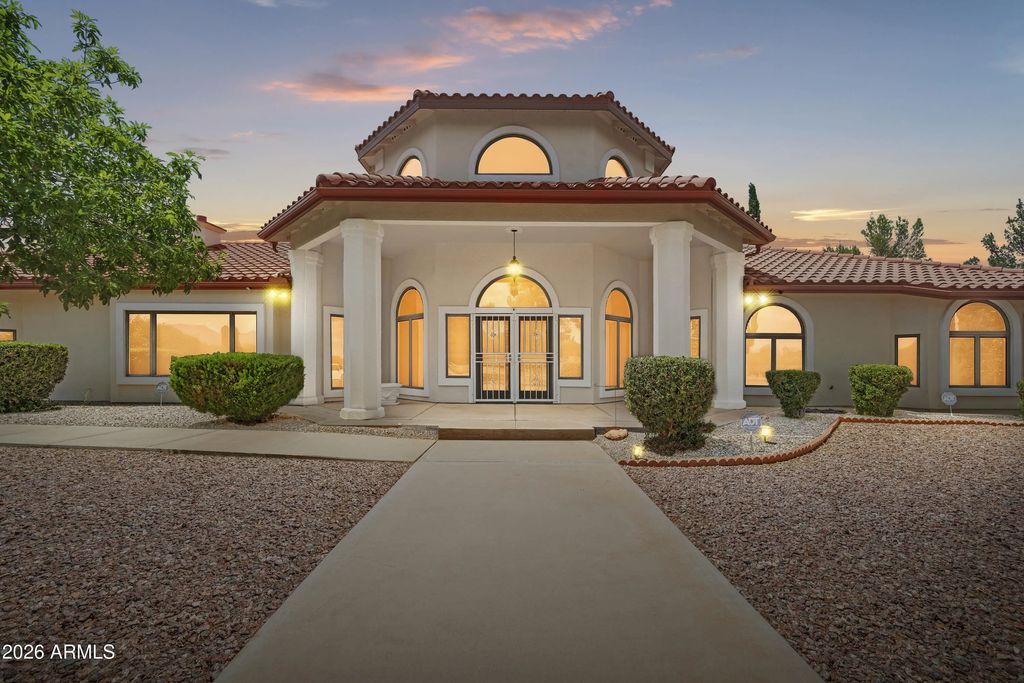 1588 N San Francisco Circle, Sierra Vista