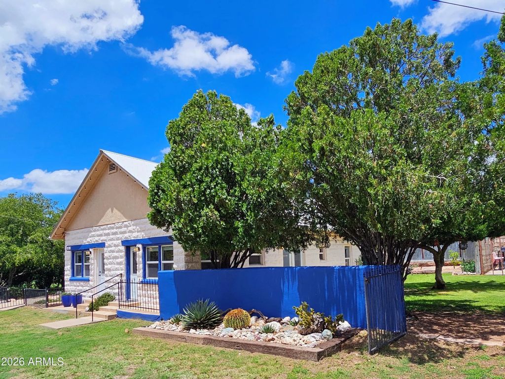 121 Black Knob View, Bisbee