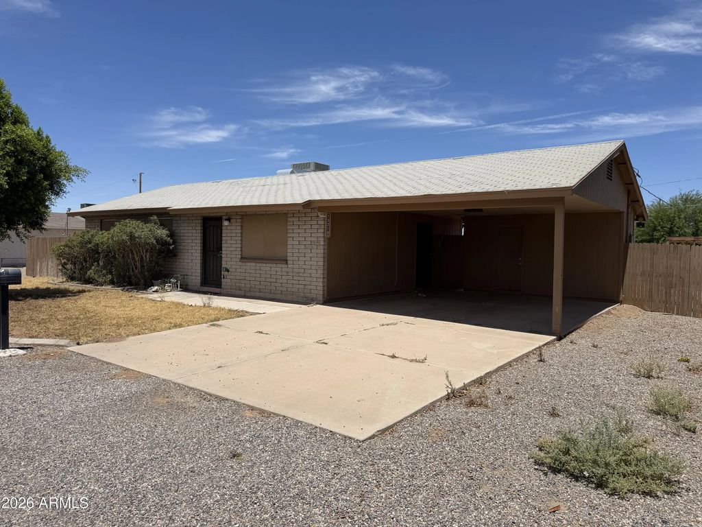 13216 W Tuckey Lane, Glendale