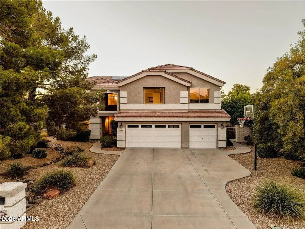 120 W Southern Hills Road, Phoenix