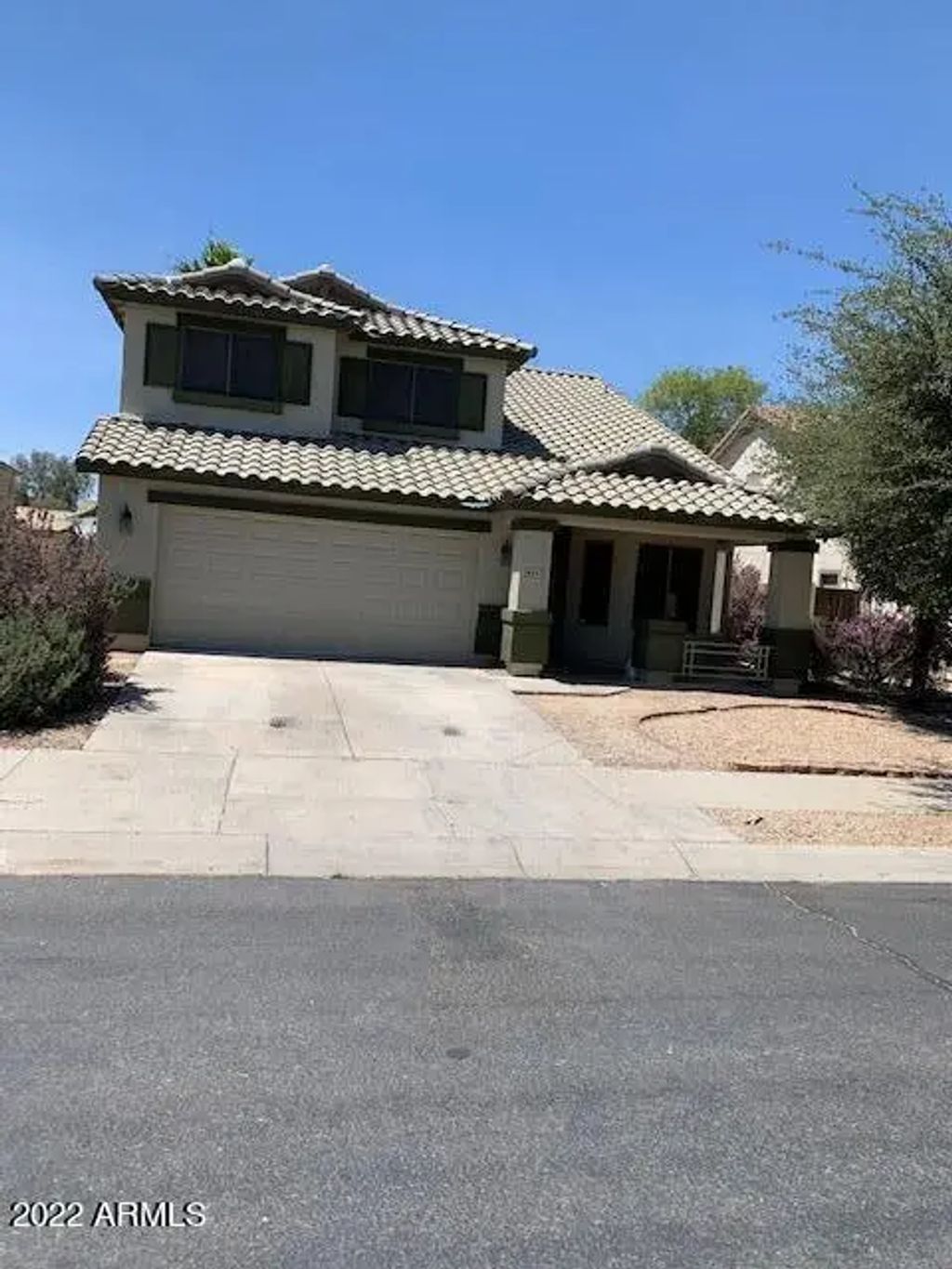 16042 W Latham Street, Goodyear