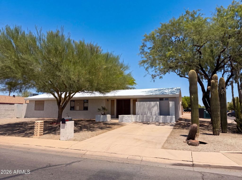 103 N 63rd Street, Mesa