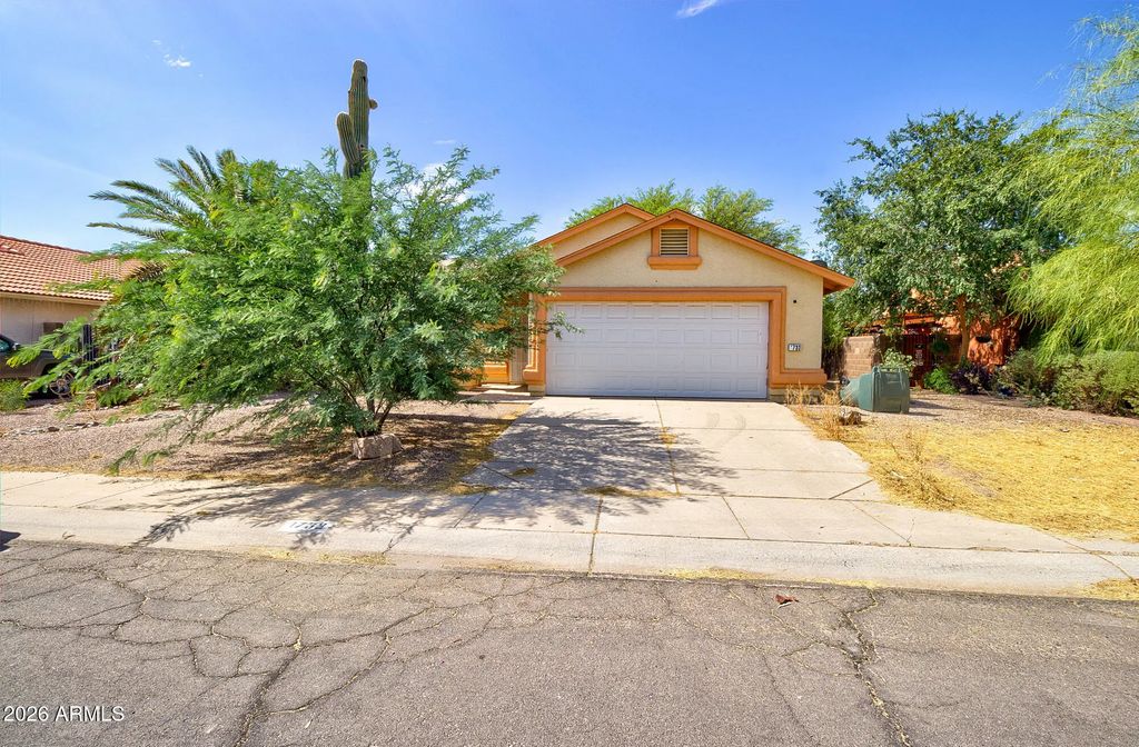 1733 E Catalina Street, Casa Grande