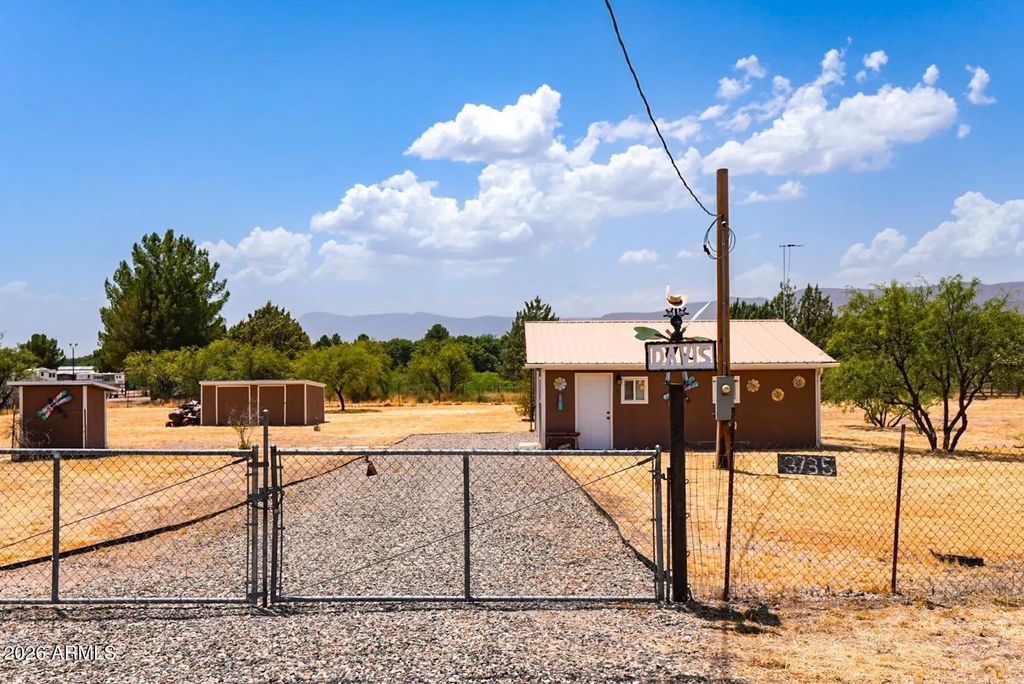 3735 W Pike, Camp Verde