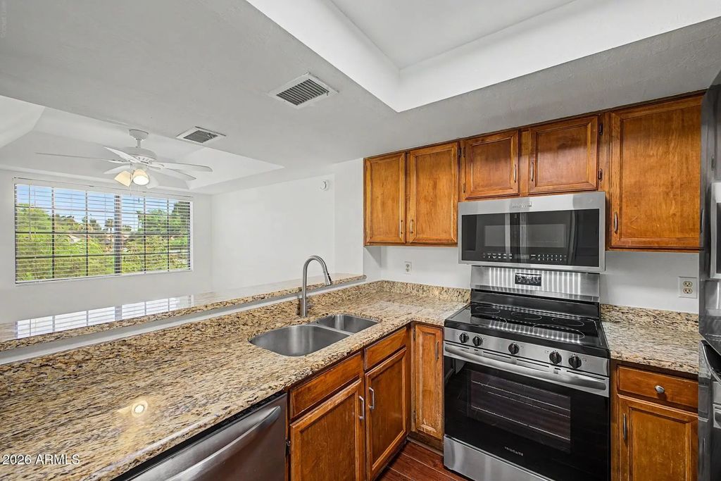 500 N Gila Springs Boulevard (unit 204), Chandler