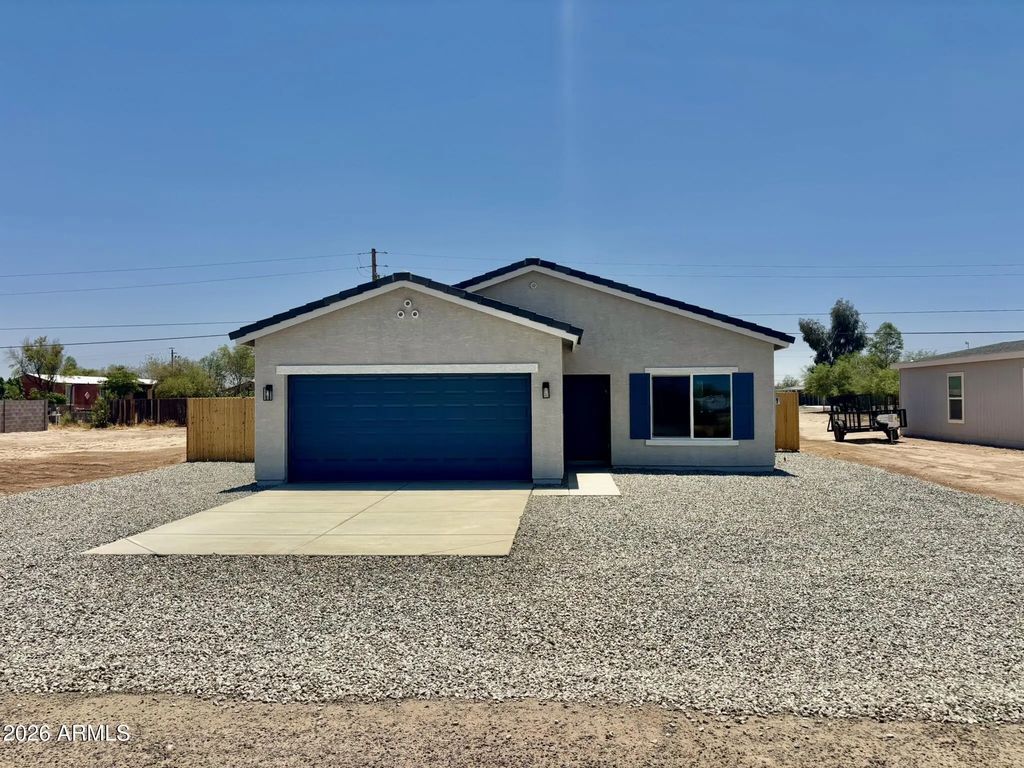 3155 W Colusa Drive, Eloy