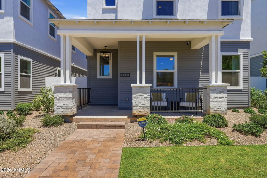 118 W Holcomb Lane, Phoenix