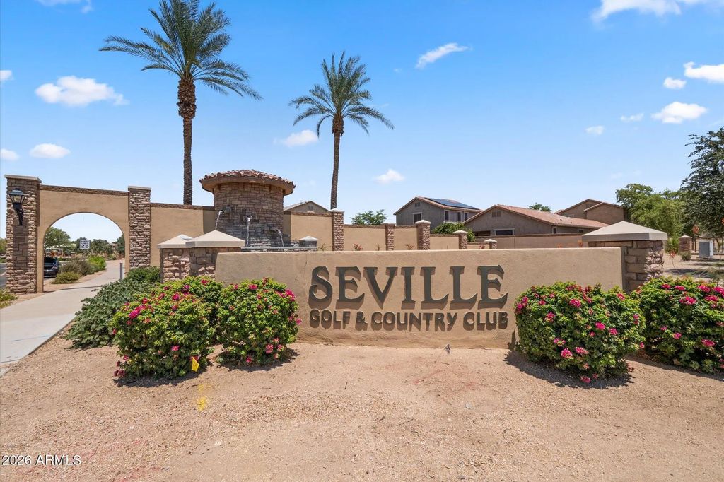 6229 S Moccasin Trail, Gilbert