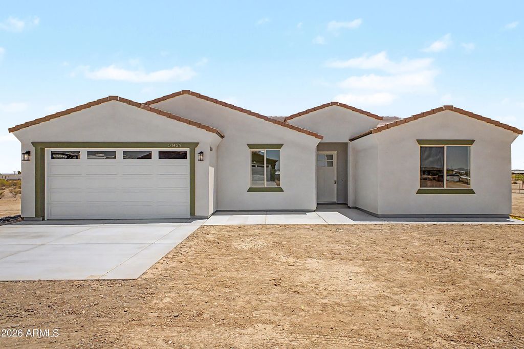 37455 W Hayes, Tonopah