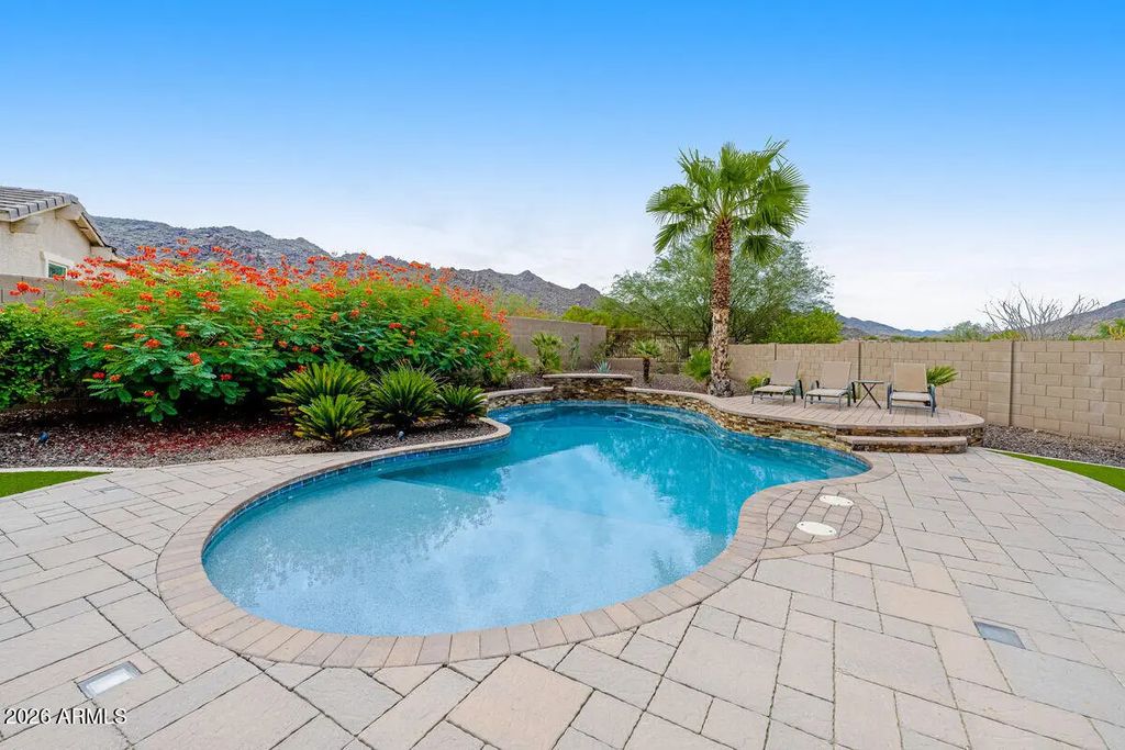 417 E Summerside Road, Phoenix