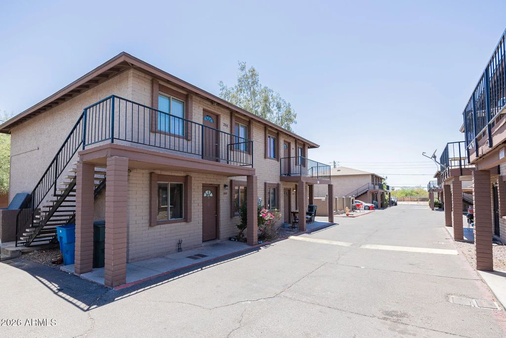 1234 N 36th Street (unit 204), Phoenix