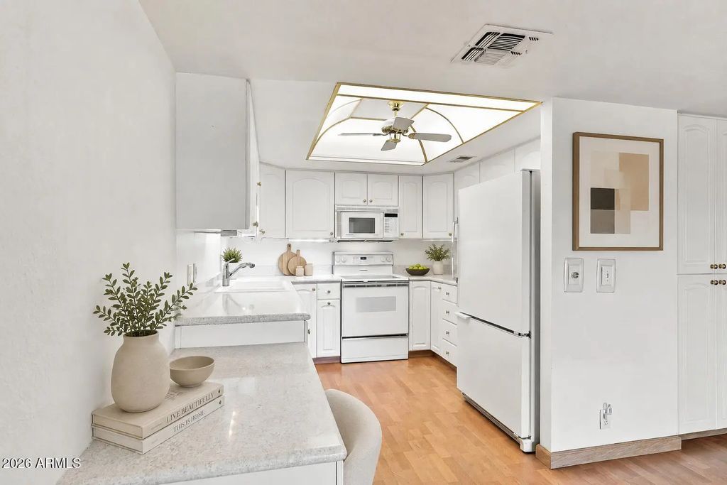 7820 E Camelback Road (unit 311), Scottsdale