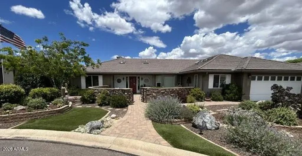 1930 Golf View Lane, Prescott