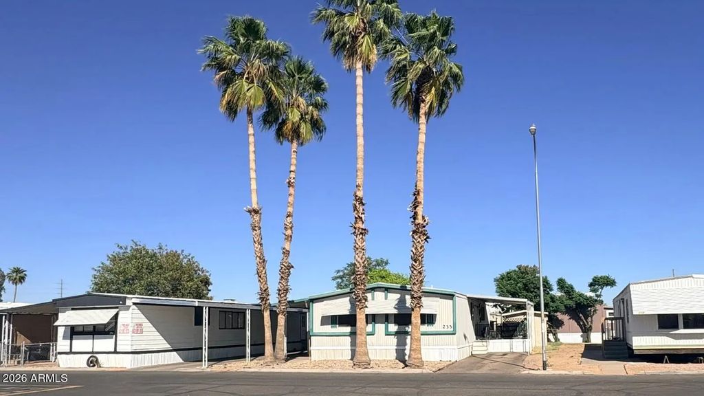 5601 W Missouri Avenue (unit 233), Glendale