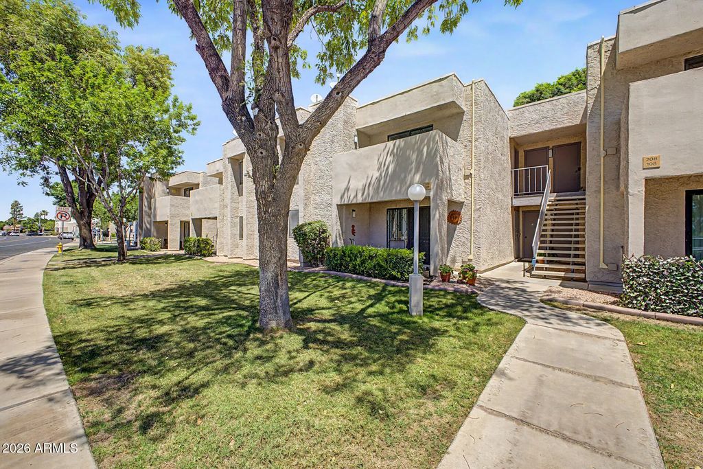 1920 W Lindner Avenue (unit 107), Mesa