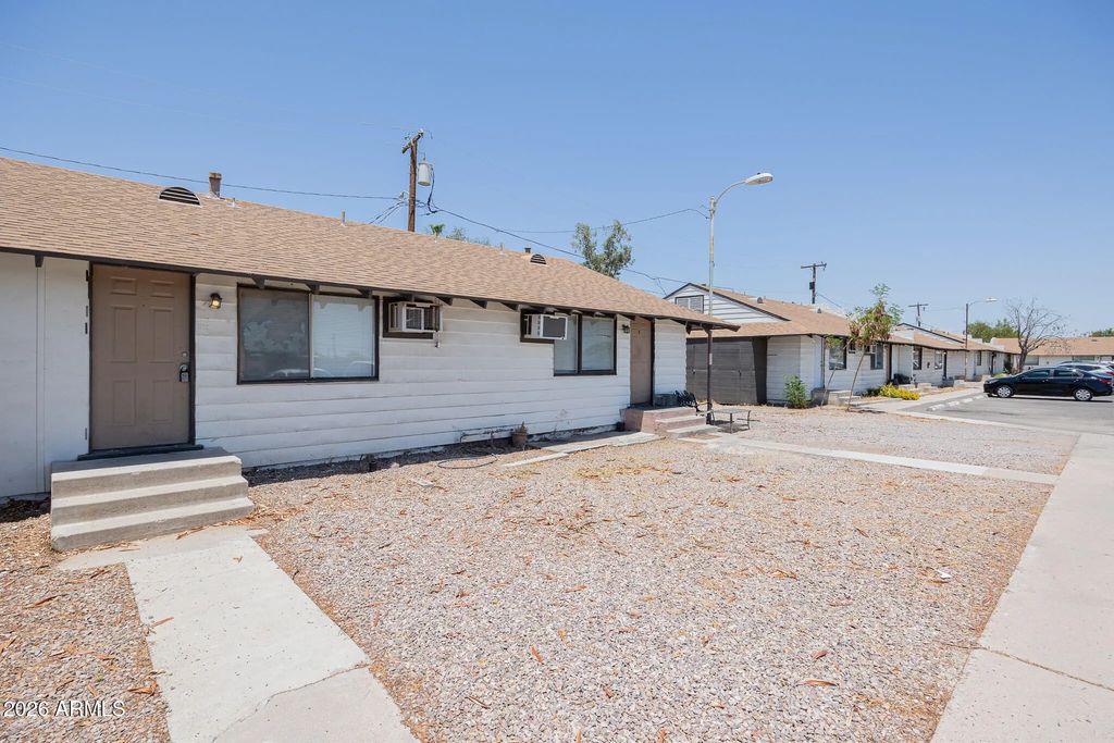 864 E Chandler Boulevard (unit Apt 3), Chandler