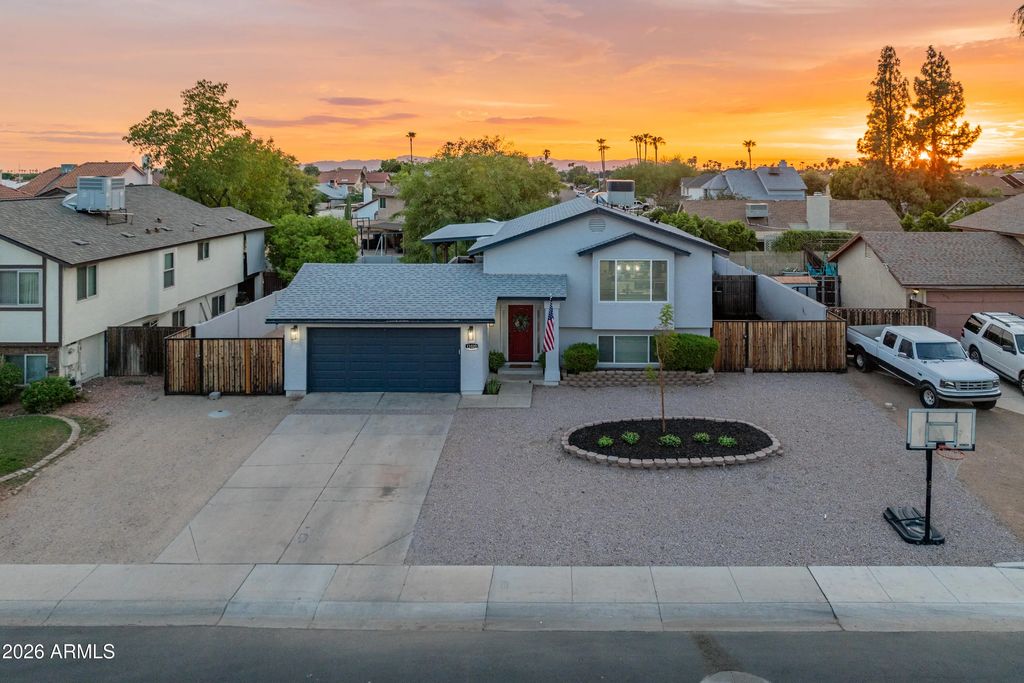 13020 N 77th Avenue, Peoria