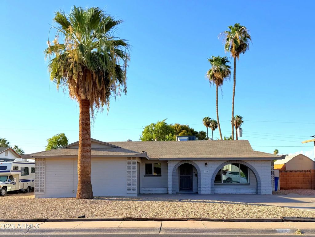 224 E Minton Drive, Tempe