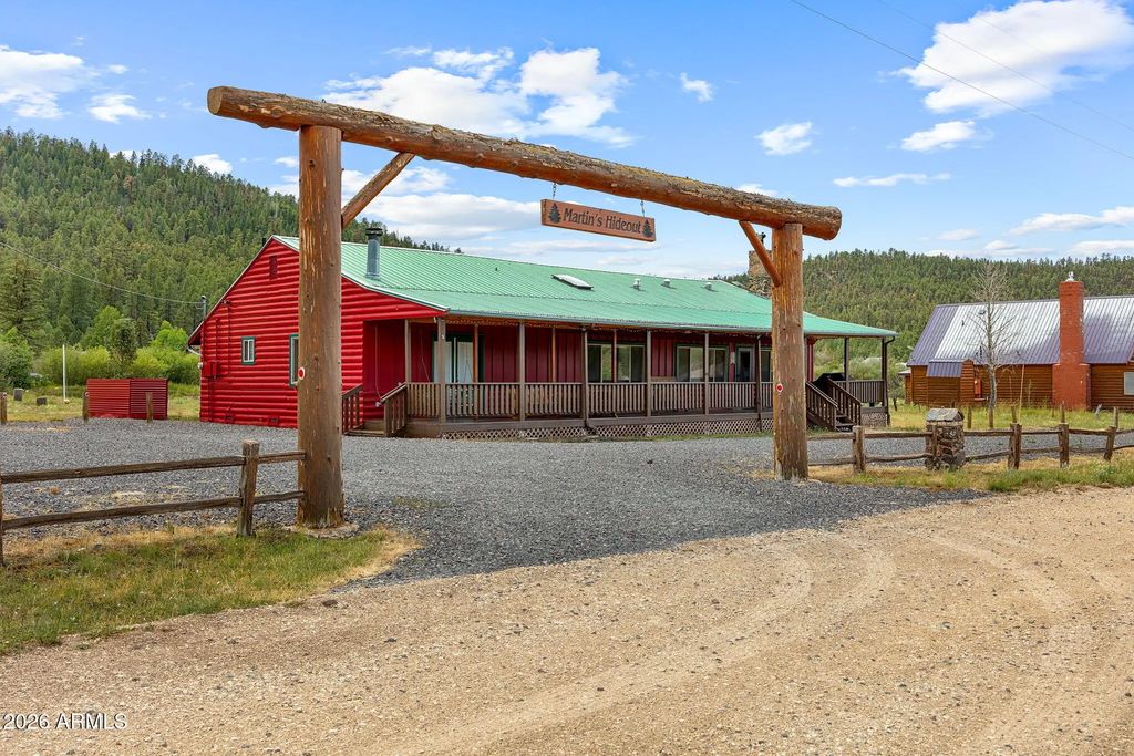 5 County Road (unit 1000), Greer