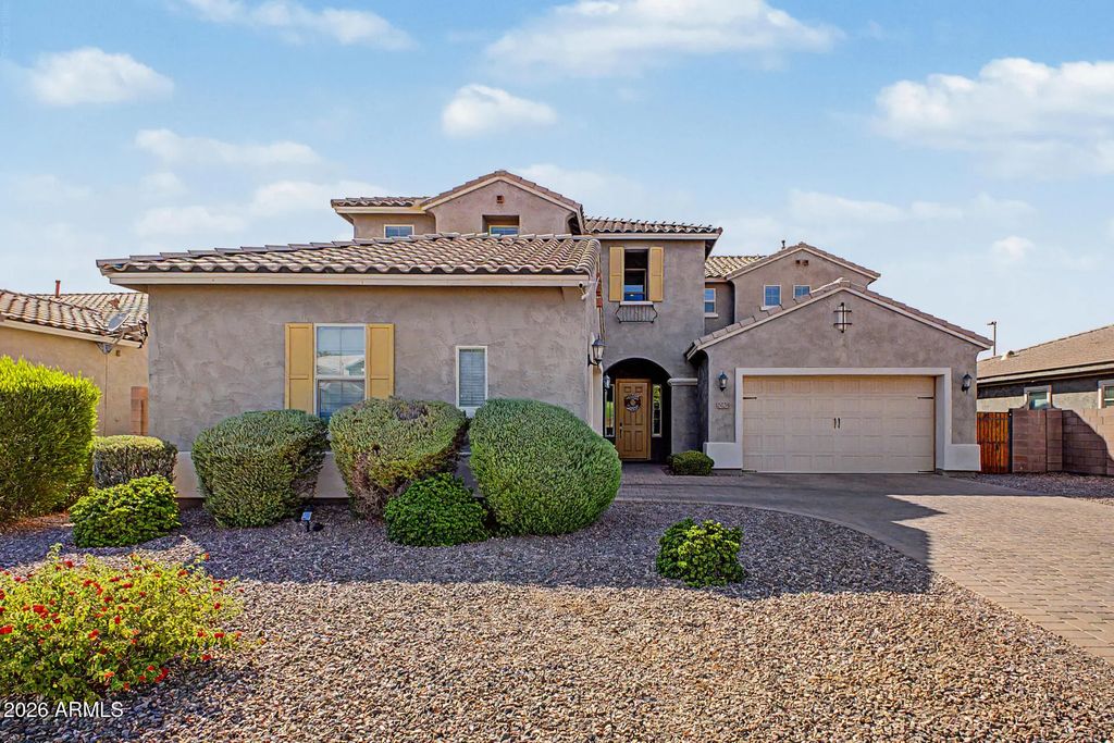 2528 E Tomahawk Court, Gilbert