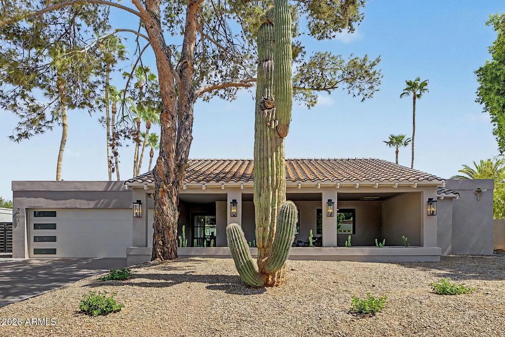 8402 E Shetland Trail, Scottsdale