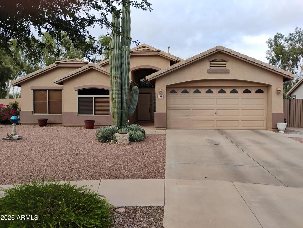 21191 E Calle De Flores, Queen Creek