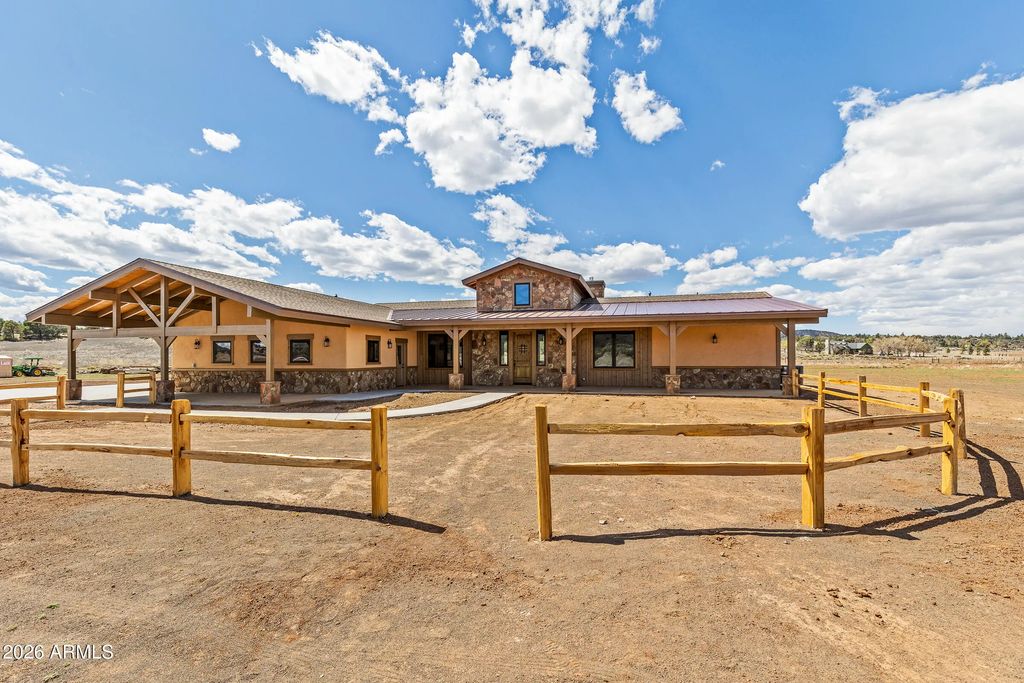 6570 Meadows Lane, Flagstaff