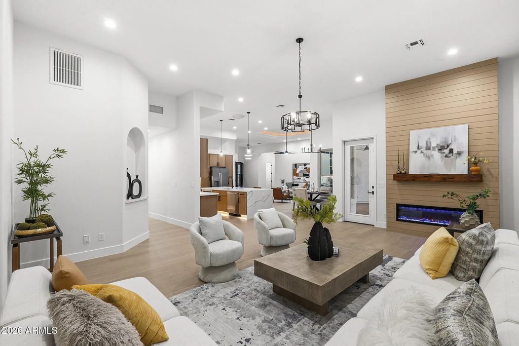 1120 N Wren Drive, Gilbert