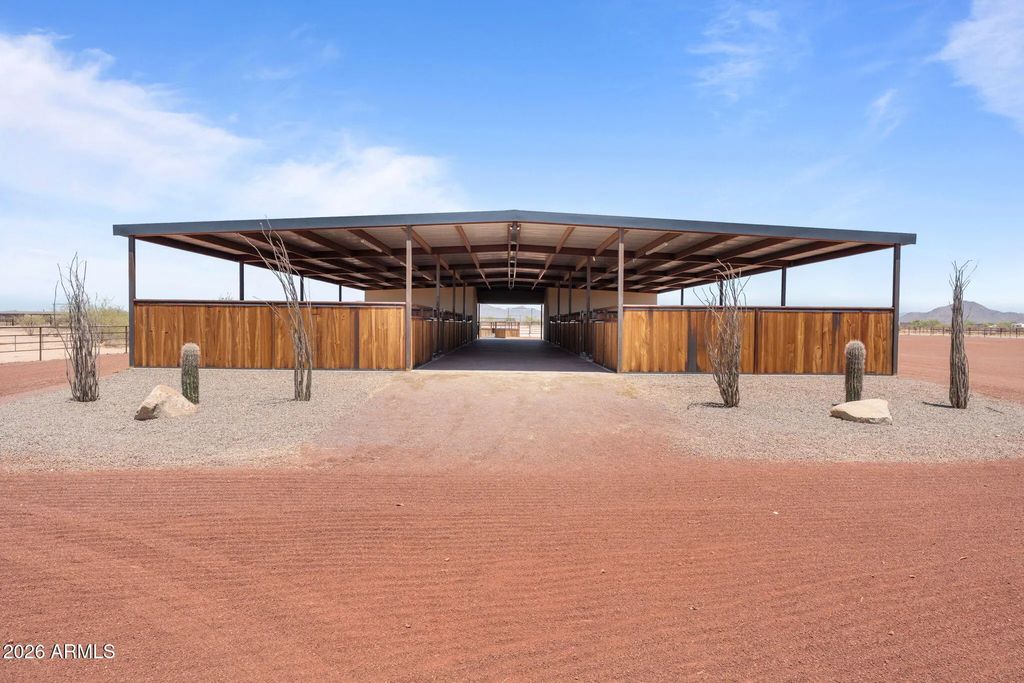 48810 W Long Rifle Road, Aguila