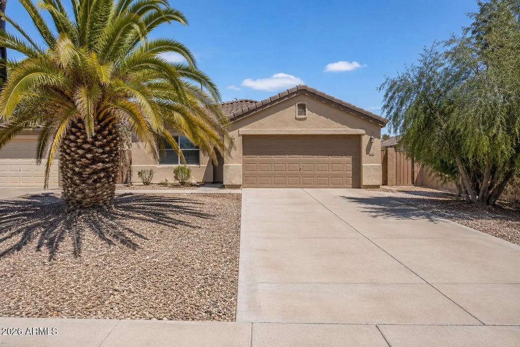 100 W Dana Drive W, San Tan Valley