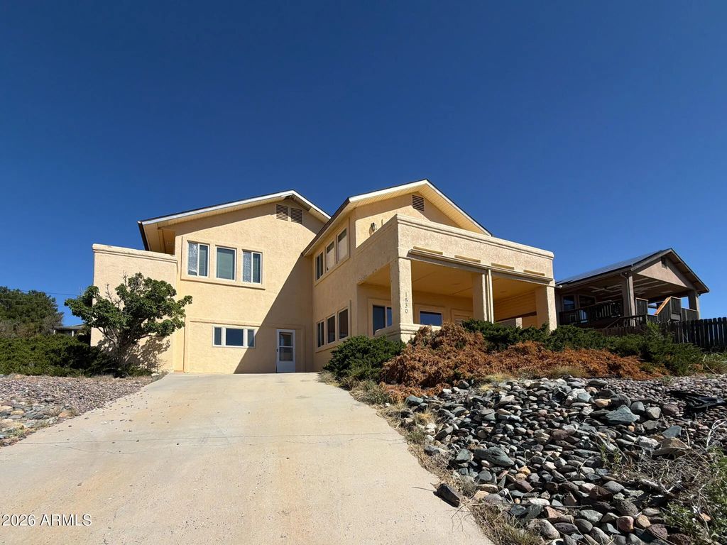 1530 N Warren Drive, Prescott