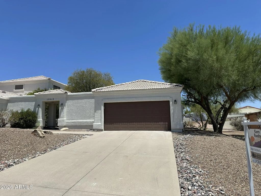 17012 E Salida Drive (unit B), Fountain Hills
